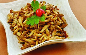 袖珍菇炒臘肉
